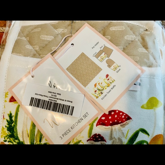 BoHo Mushroom Woodland Potholder Towel Christmas - Picture 5 of 5